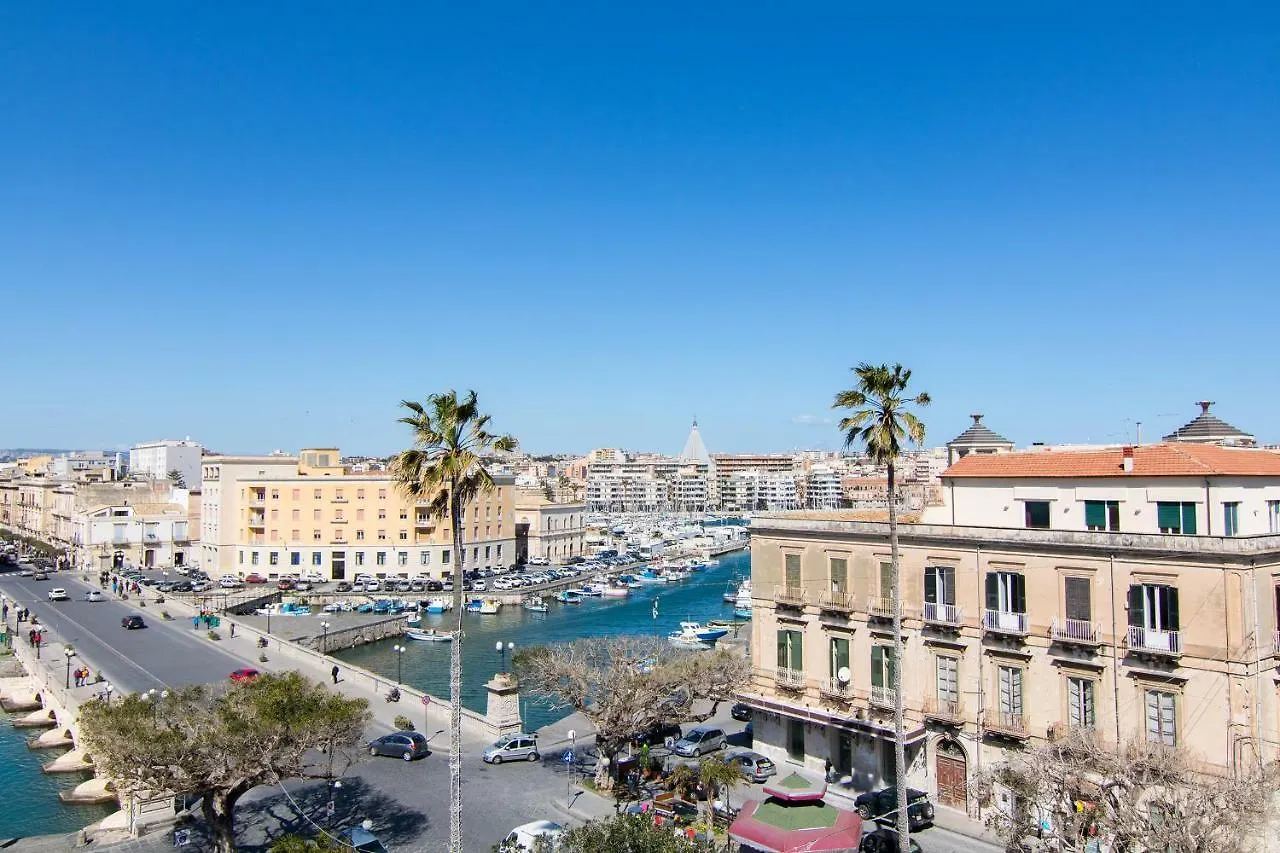 B&B Apollo Syracuse 0*,  Italy