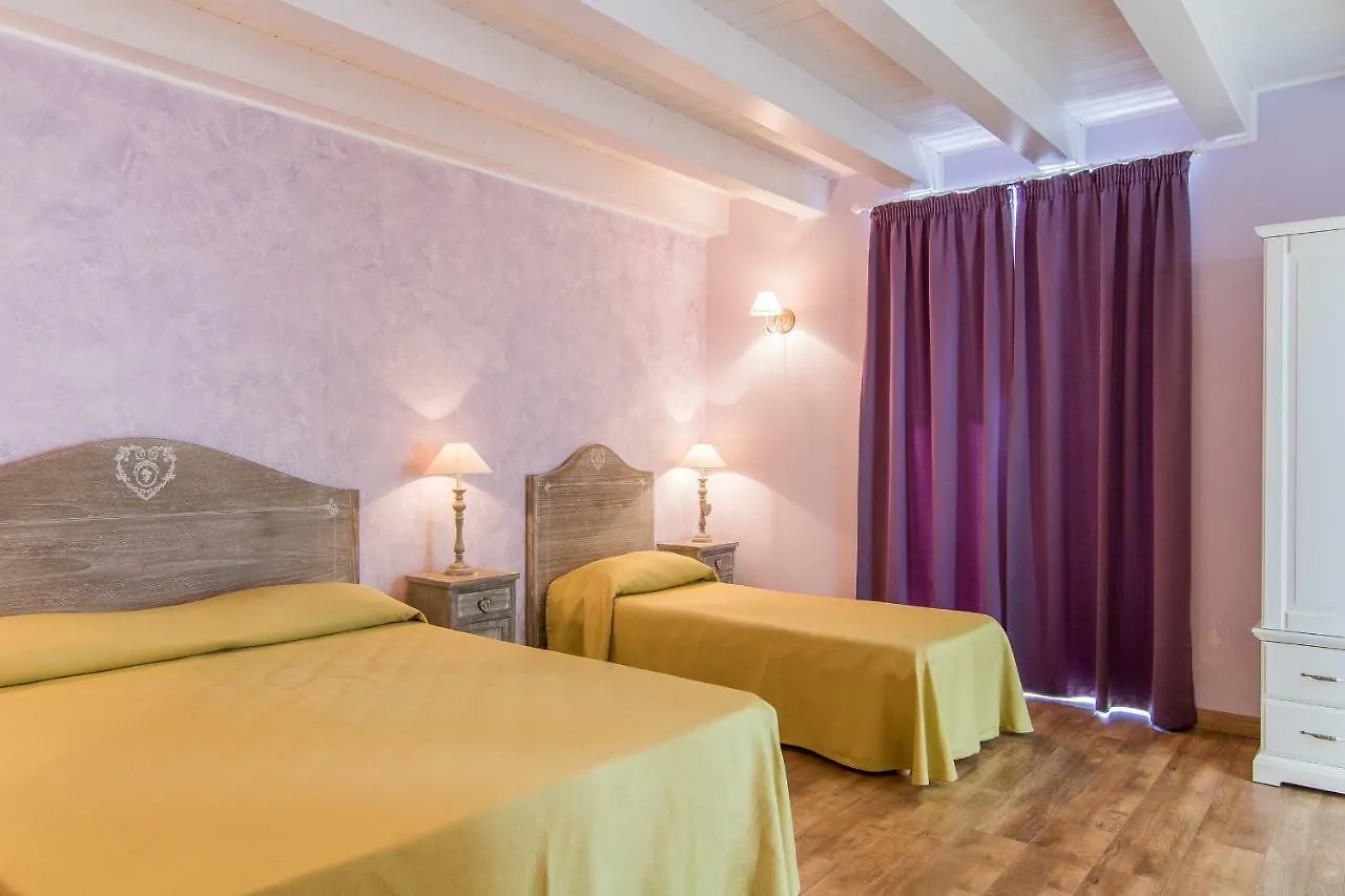 B&B Apollo Syracuse